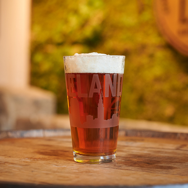 Photo of 16 oz. Can Shaped Glass