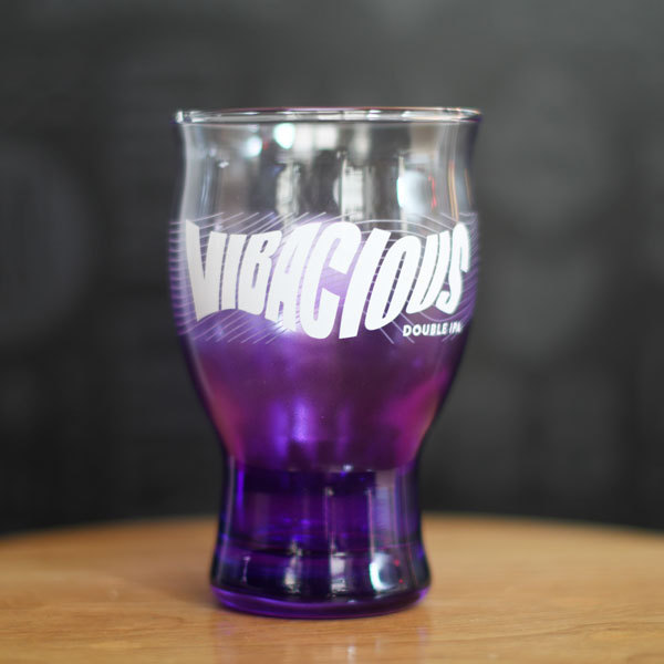 Photo of 16 oz. Can Shaped Glass