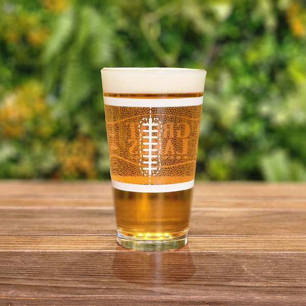 Photo of 16 oz. Can Shaped Glass